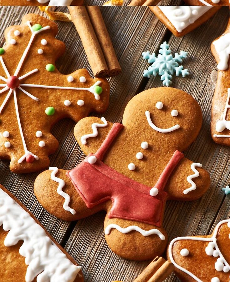 Festive Gingerbread Cookies Create a Cozy Holiday Ambiance.