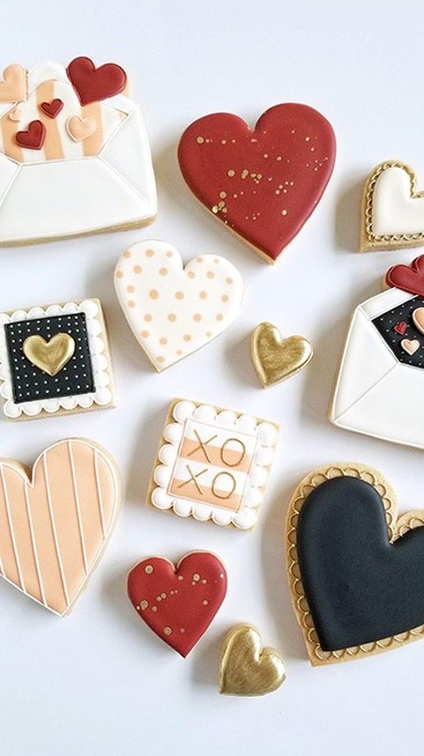 Whimsical Heart-Shaped Cookie Designs for Celebrations