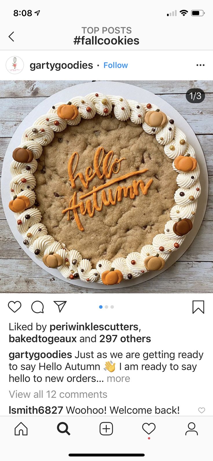 Festive Autumn Cookie Cake: Creamy Frosting and Mini Pumpkins Celebrate the Season.