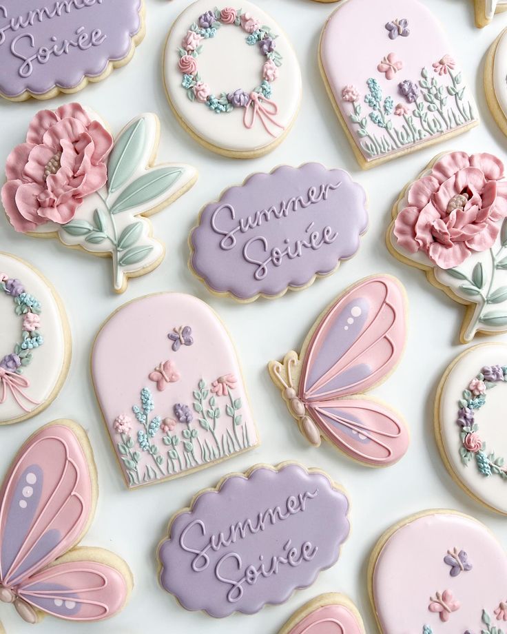 Charming Floral and Whimsical Cookie Designs in Soft Summer Pastels.