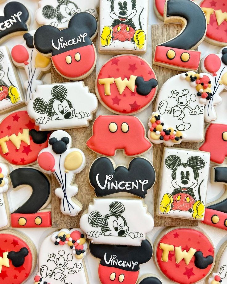 Playful and Colorful Character-Themed Cookie Designs for Celebrations.