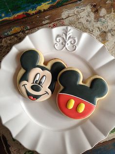 Bright and Playful Mickey Mouse Cookies: A Nostalgic Delight for Celebrations.