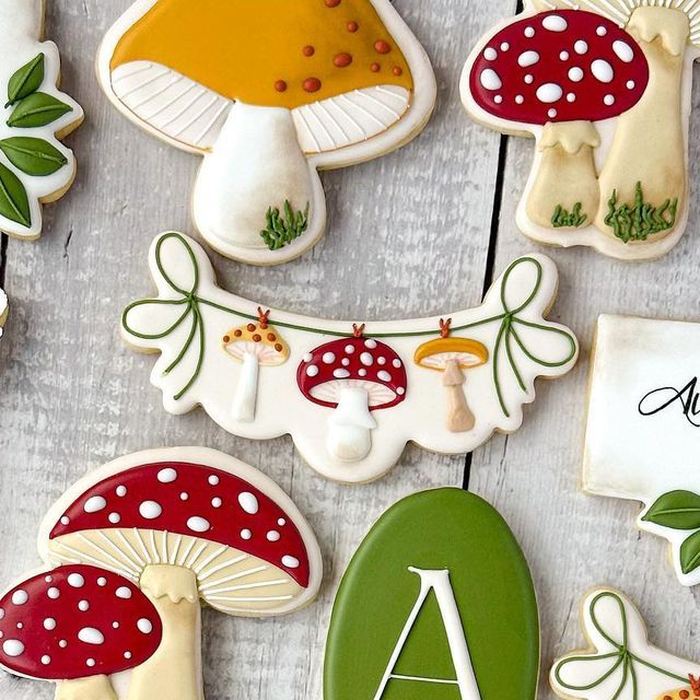 Vibrant and Whimsical Mushroom-Shaped Cookies for a Nature-Inspired Celebration.