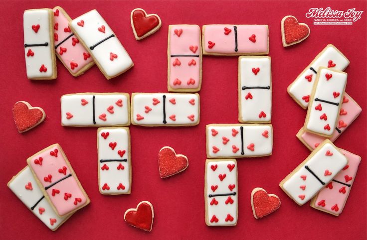 Festive Heart-Patterned Domino Cookies: A Playful and Romantic Display