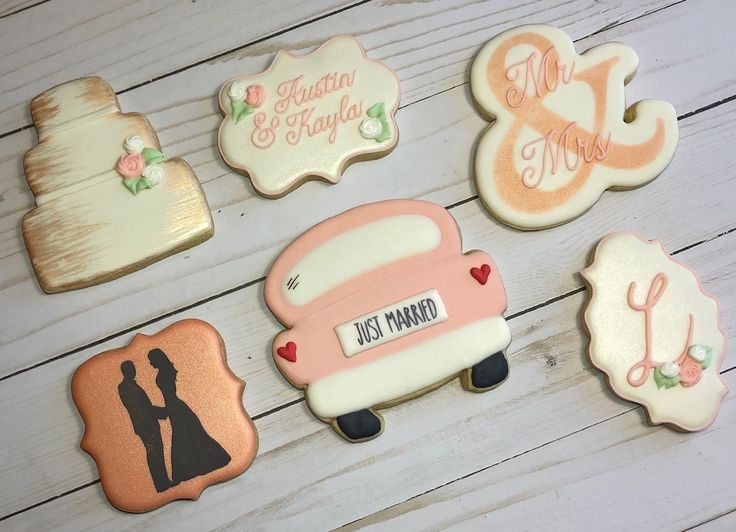 Wedding-Themed Decorative Cookies Featuring 