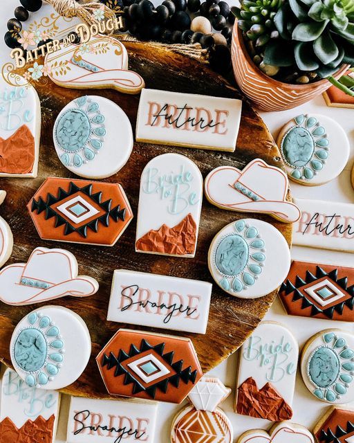 Western-Themed Decorative Cookies: Intricate Designs for Rustic Bridal Celebrations