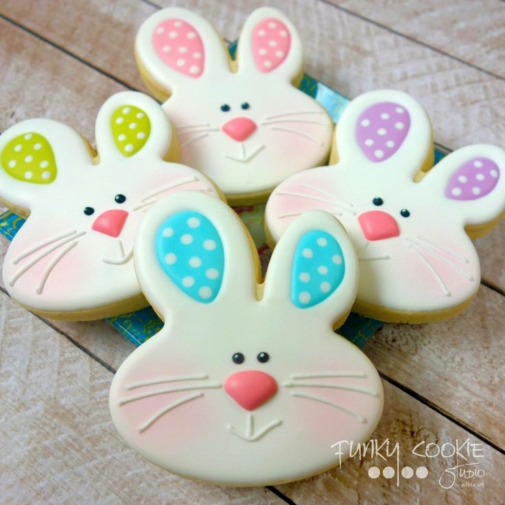 Whimsical Bunny-Shaped Cookies for a Joyful Easter Celebration.