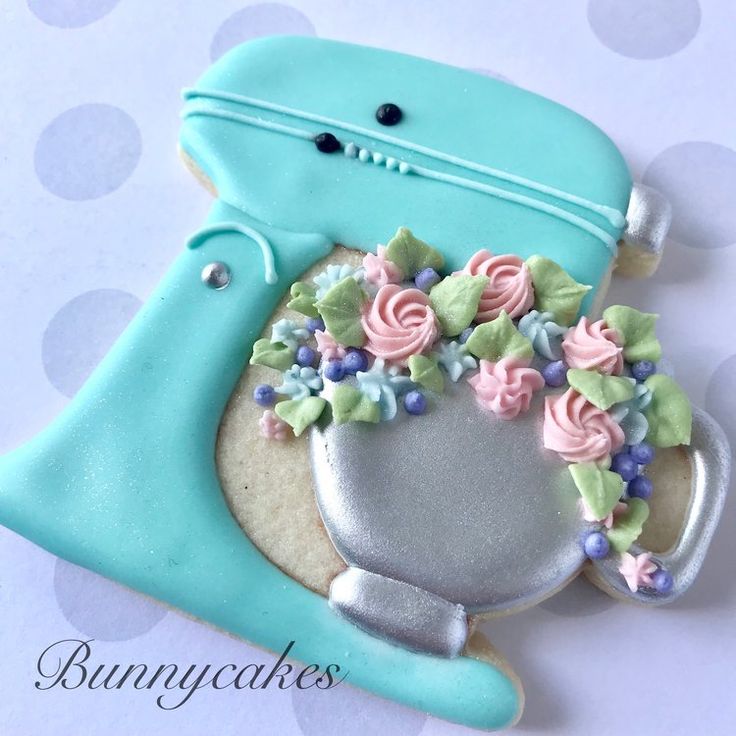 Whimsical Pastel-Inspired Decorative Cookie Design Featuring Flowers and Stand Mixer Theme