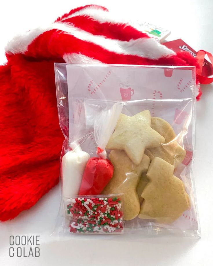 Festive Cookie Decorating Kit for Holiday Fun and Gifting.