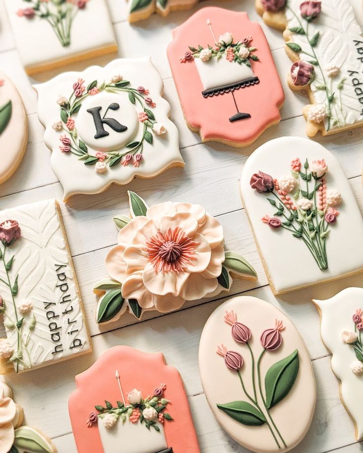 Intricately Decorated Floral-Themed Cookies: A Visual Delight for Special Occasions.