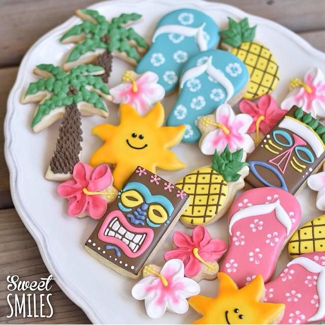 Vibrant Tropical-Themed Cookies: A Festive Summer Delight