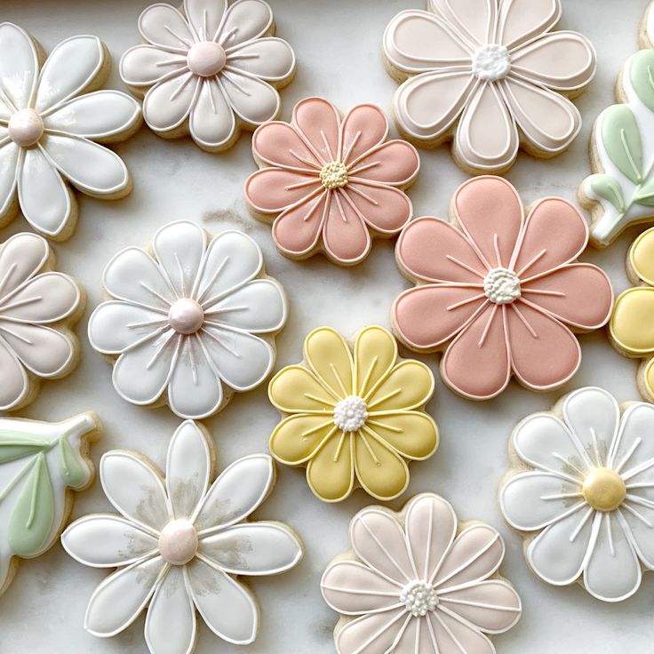 Floral Cookie Designs: Pastel Perfection for Spring-Inspired Nail Art.