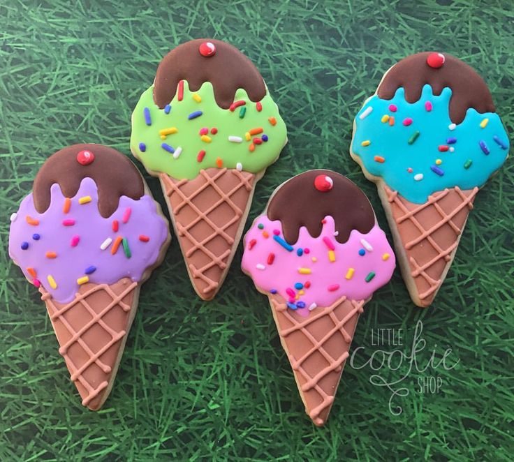 Delightful Colorful Ice Cream Cone Cookies: A Whimsical Treat for Summer Celebrations.