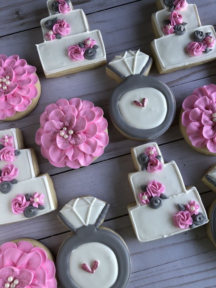 Elegant Floral Cookies for Special Occasions