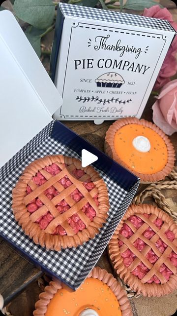 Thanksgiving Pie Cookies Decorated