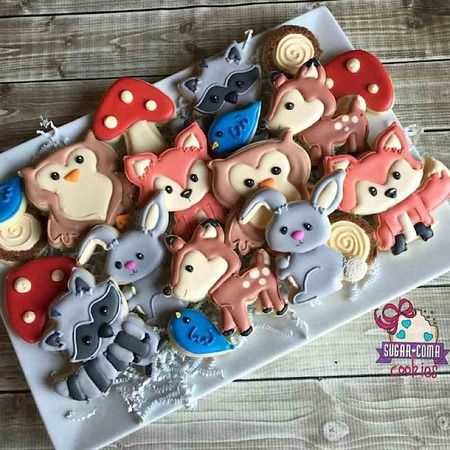 Whimsical Animal-Themed Cookies Decoratively Arranged for Any Occasion.