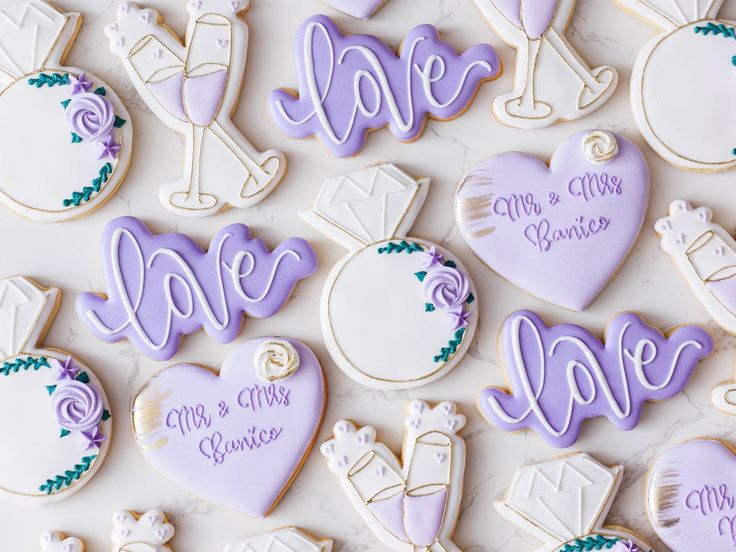 Romantic Floral-Themed Cookies: Elegant Delights for Weddings