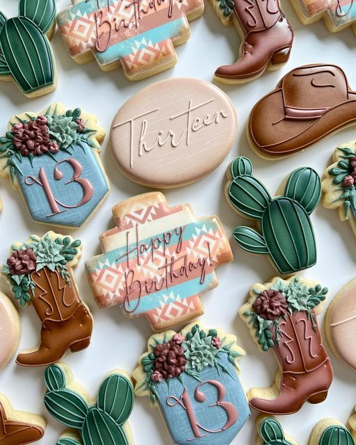 Vibrant Western-Themed Cookie Designs for Festive Celebrations.