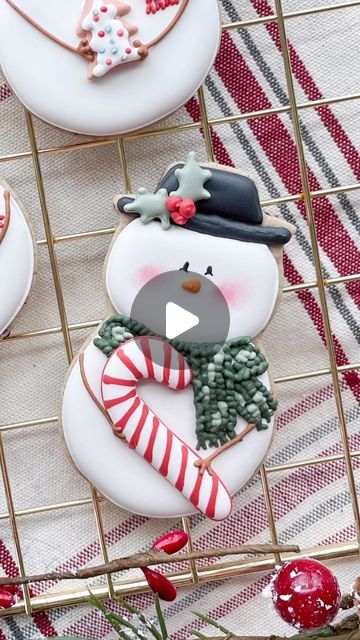 Delightful Festive Snowman Cookies: Perfect Treats for Holiday Celebrations.