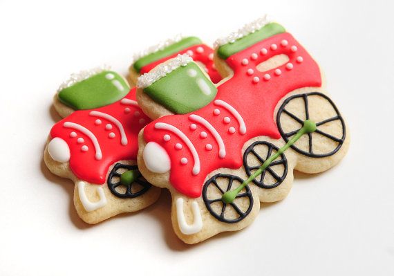 Vibrant Train-Themed Cookies: Whimsical Delights for Celebrations and Parties.