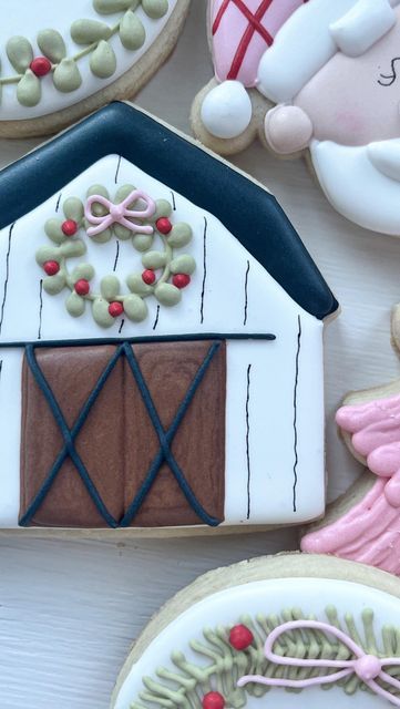 Charming Barn-Themed Decorative Cookies for Festive Gatherings.