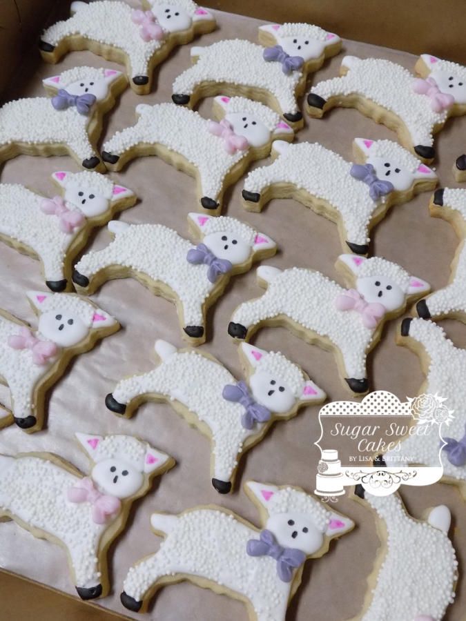 Charming Sheep-Shaped Cookies with Soft Butter Dough and Pastel Accents