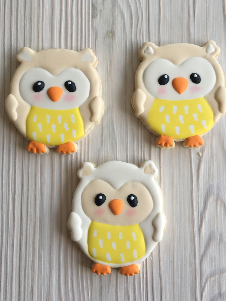 Whimsical Owl-Shaped Cookies in Delightful Pastel Colors