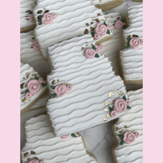 Elegant Wedding Cake Cookies: Soft Icing with Pink Roses and Golden Accents