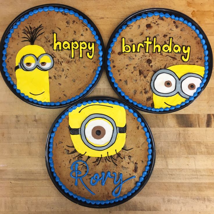 Whimsical Minion-Inspired Colorful Cookie Cakes for Birthday Celebrations.