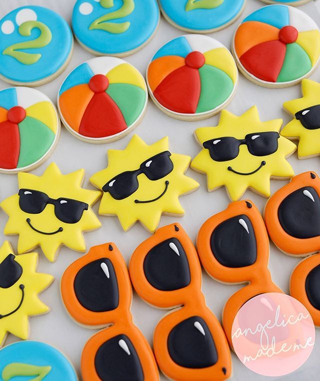 Vibrant Summer-Themed Cookies with Playful Designs for Festive Celebrations.