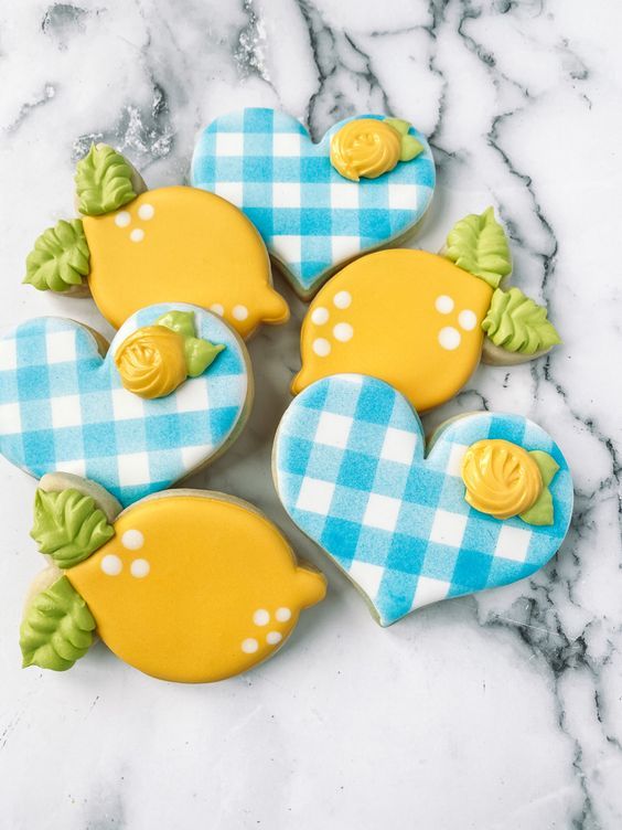 Cheerful Lemon and Gingham Cookies for Summery Celebrations.