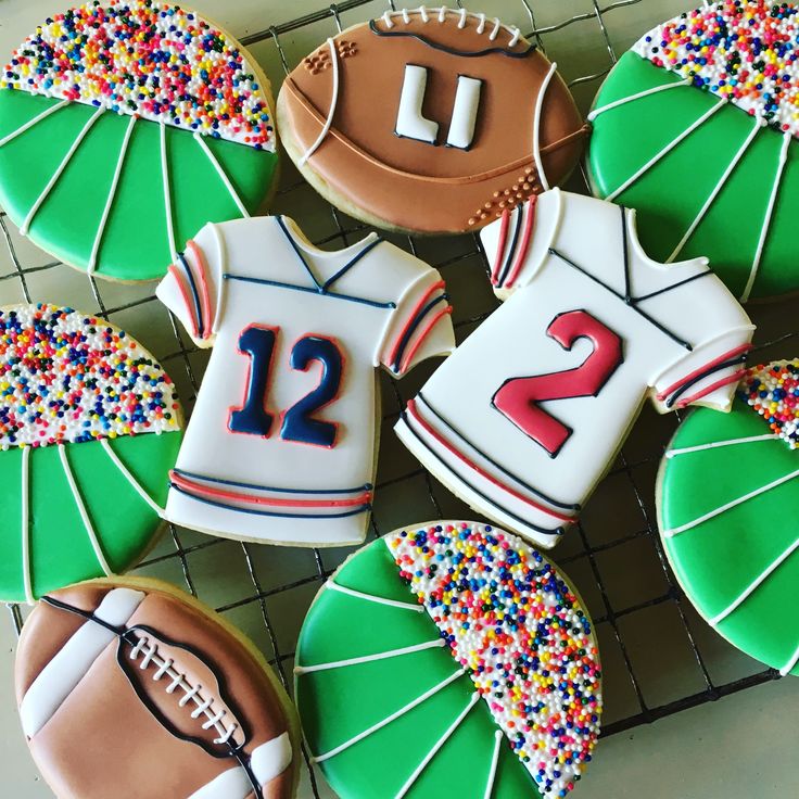 Sporty Themed Decorative Cookies for Game Day Celebrations.