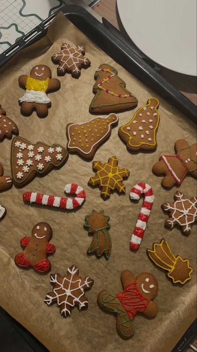 Festive Gingerbread Cookies in Cheerful Holiday Display.