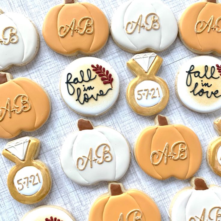 Elegant Autumn Cookie Designs with Seasonal Shapes and Colors for Fall Celebrations.