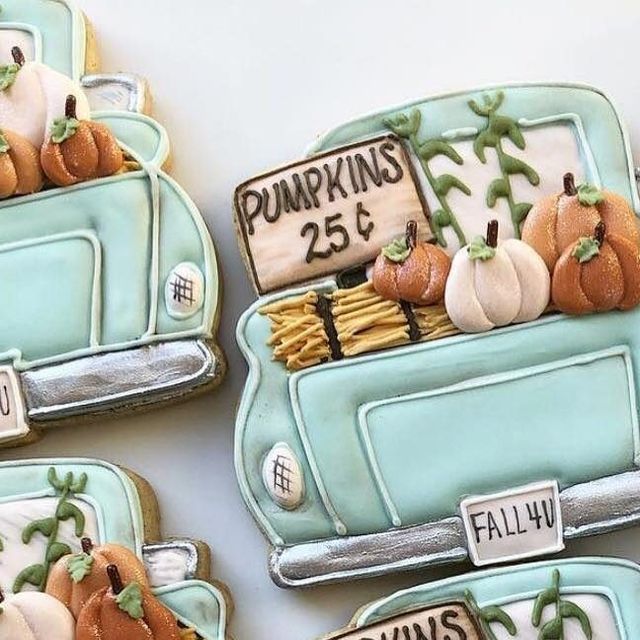 Charming Autumn Cookies with Vintage Truck Design and Pumpkin Accents