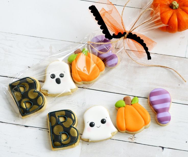 Vibrant Halloween Cookies Inspire Festive Nail Art Designs