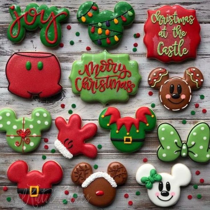 Whimsical Christmas Cookie Designs: A Joyful Array of Festive Shapes and Colors