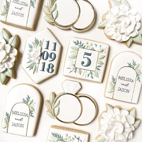 Elegant Floral Wedding Cookie Designs with Pastel Colors and Personalized Touches.