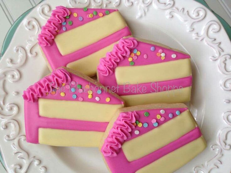 Pastel Decorative Cookies Shaped Like Cake Slices: Playful Treats for Celebrations.