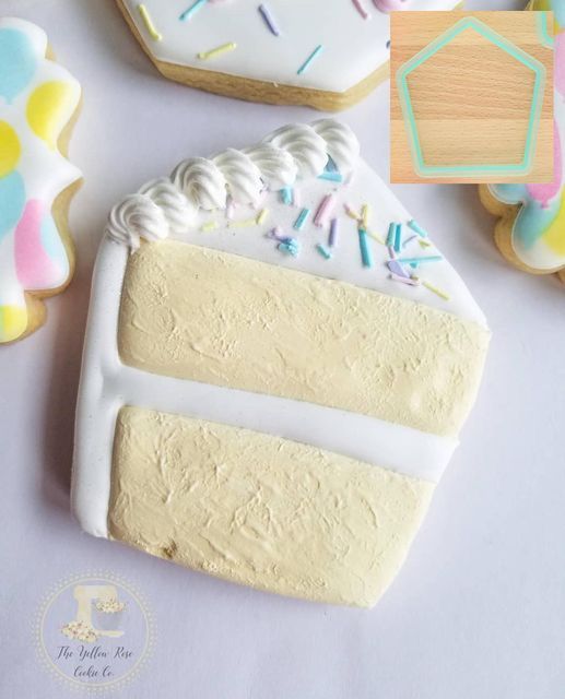 Whimsical Cake-Slice Cookies: Colorful Designs for Celebrations and Creative Ideas.