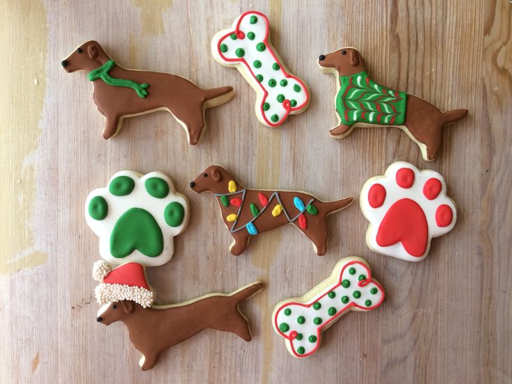 Festive Decorative Dog-Shaped Cookies for Cheerful Celebrations.