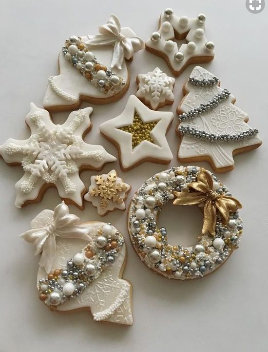 Whimsical Holiday Display: Festive Decorative Cookies with Elegant Designs