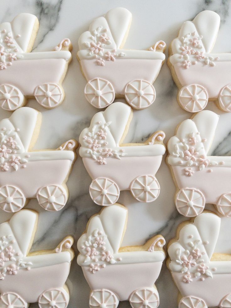 Charming Baby Carriage Cookies for Celebrations of New Beginnings