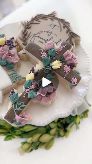 Elegant Floral-Themed Decorative Cookies in Soft Pastels for Celebratory Occasions