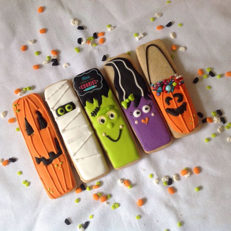 Whimsical Halloween Cookies: Vibrant Designs and Festive Spirit