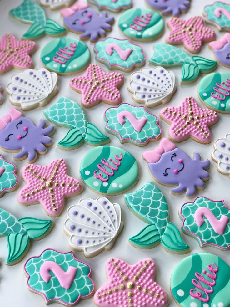 Vibrant Underwater-Themed Cookies with Intricate Designs and Pastel Hues