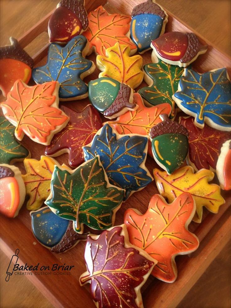 Vibrant Autumn-Themed Cookies: Delightful Designs for Seasonal Gatherings