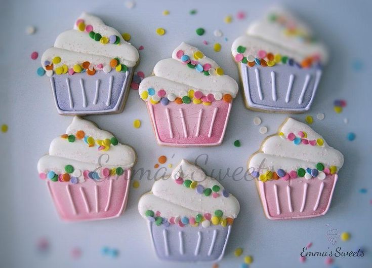 Playful Pastel Cupcake Nail Art Inspired by Colorful Frosting and Sprinkles.