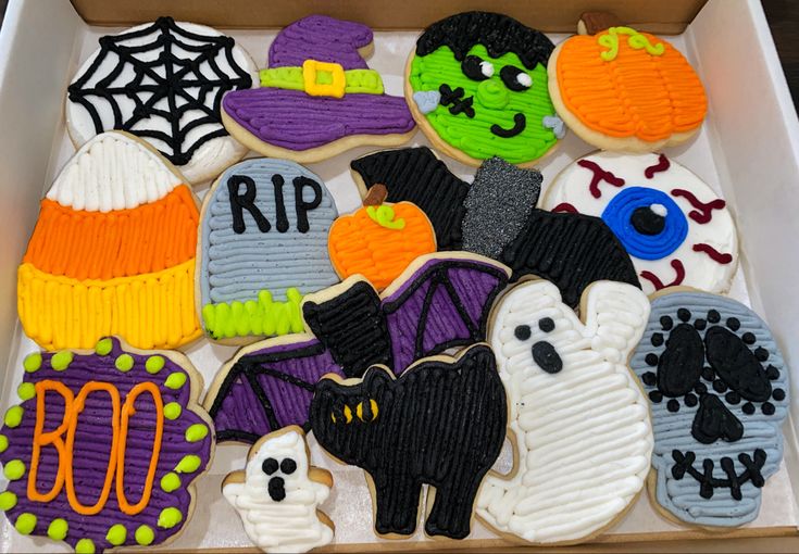 Halloween Cookies Decorated Buttercream