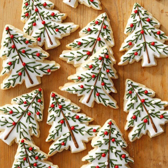 Charming Festive Christmas Tree Cookies Brighten Holiday Gatherings with Whimsical Designs.